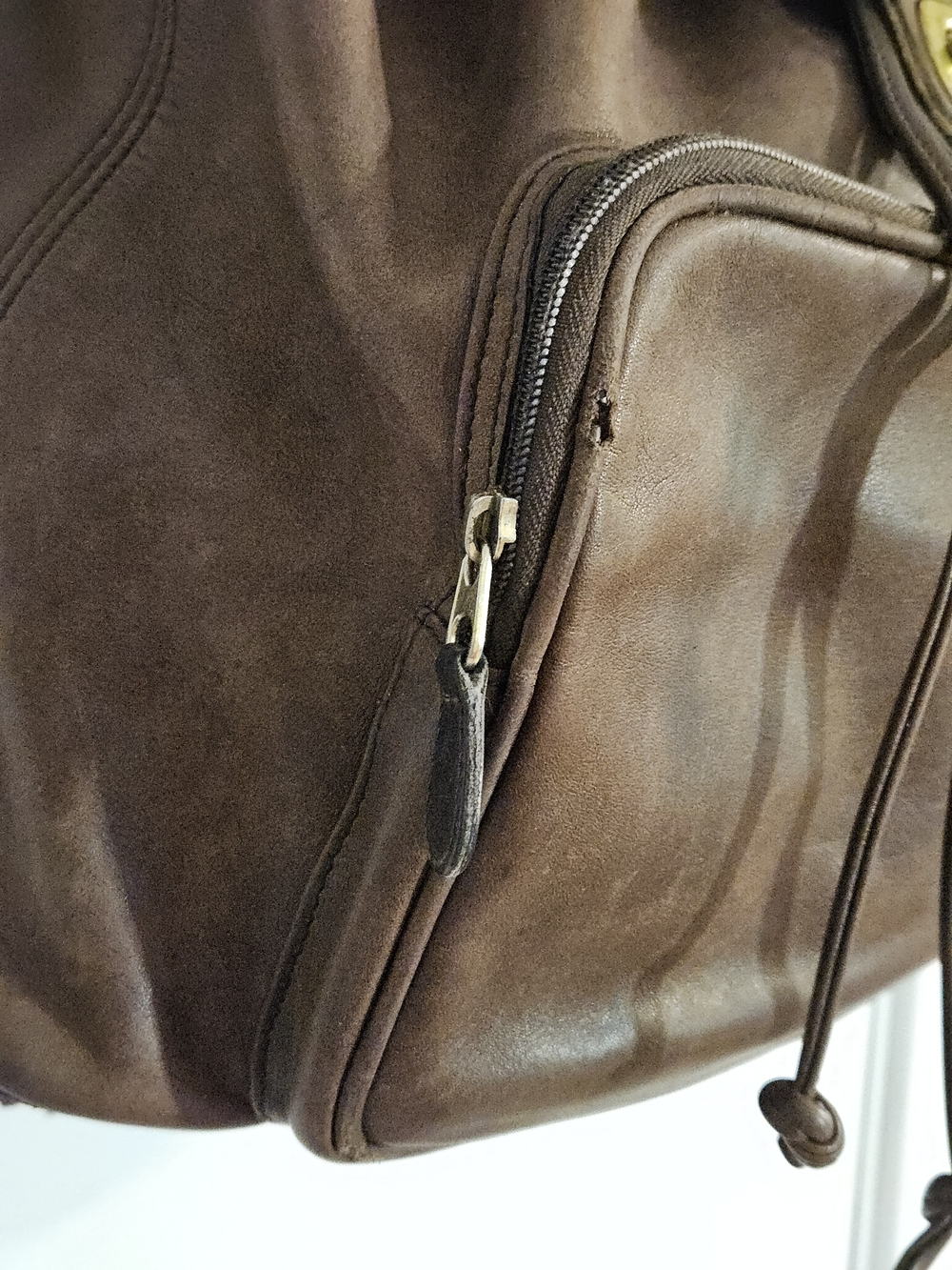 Large Leather Drawstring Coach Backpack - Picture 4 of 11